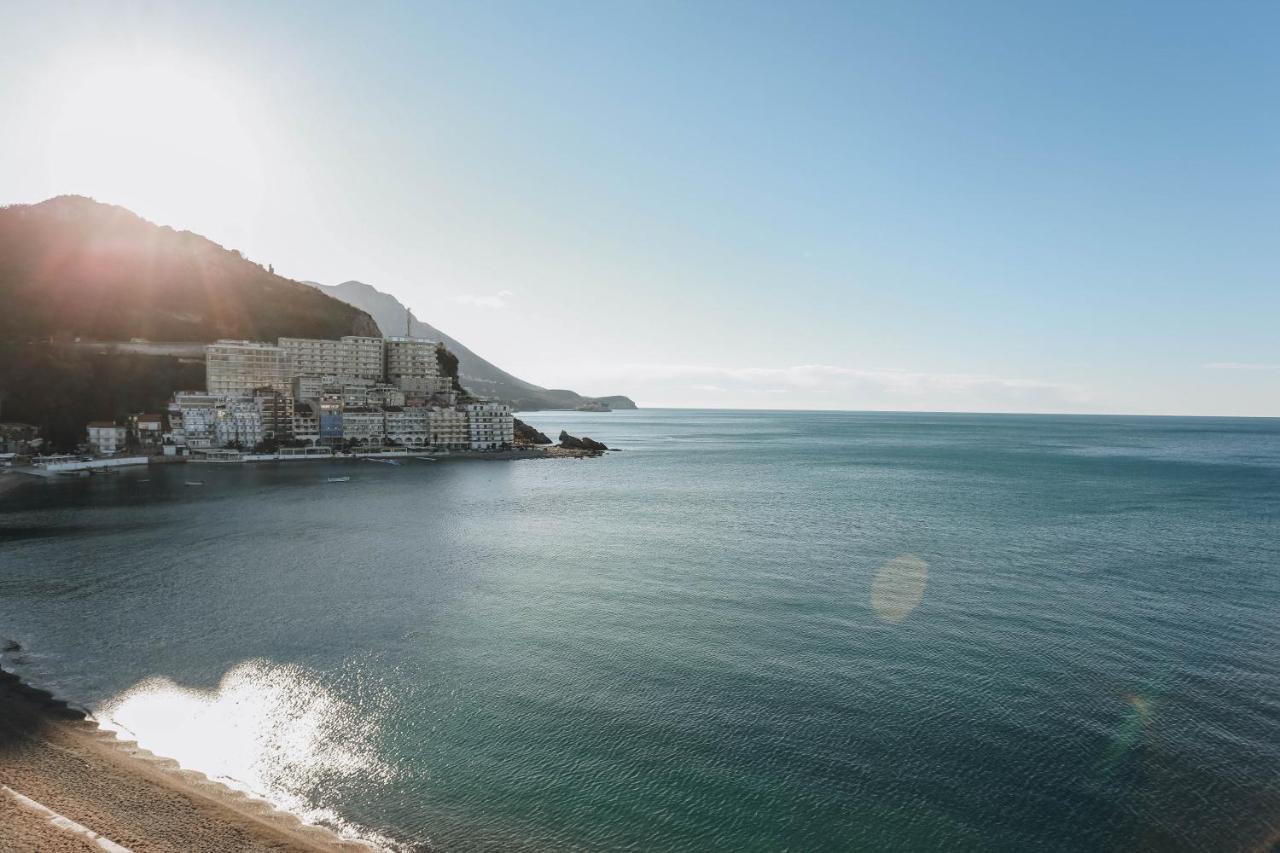 Beachfront Luxury Apartment Budva Eksteriør billede
