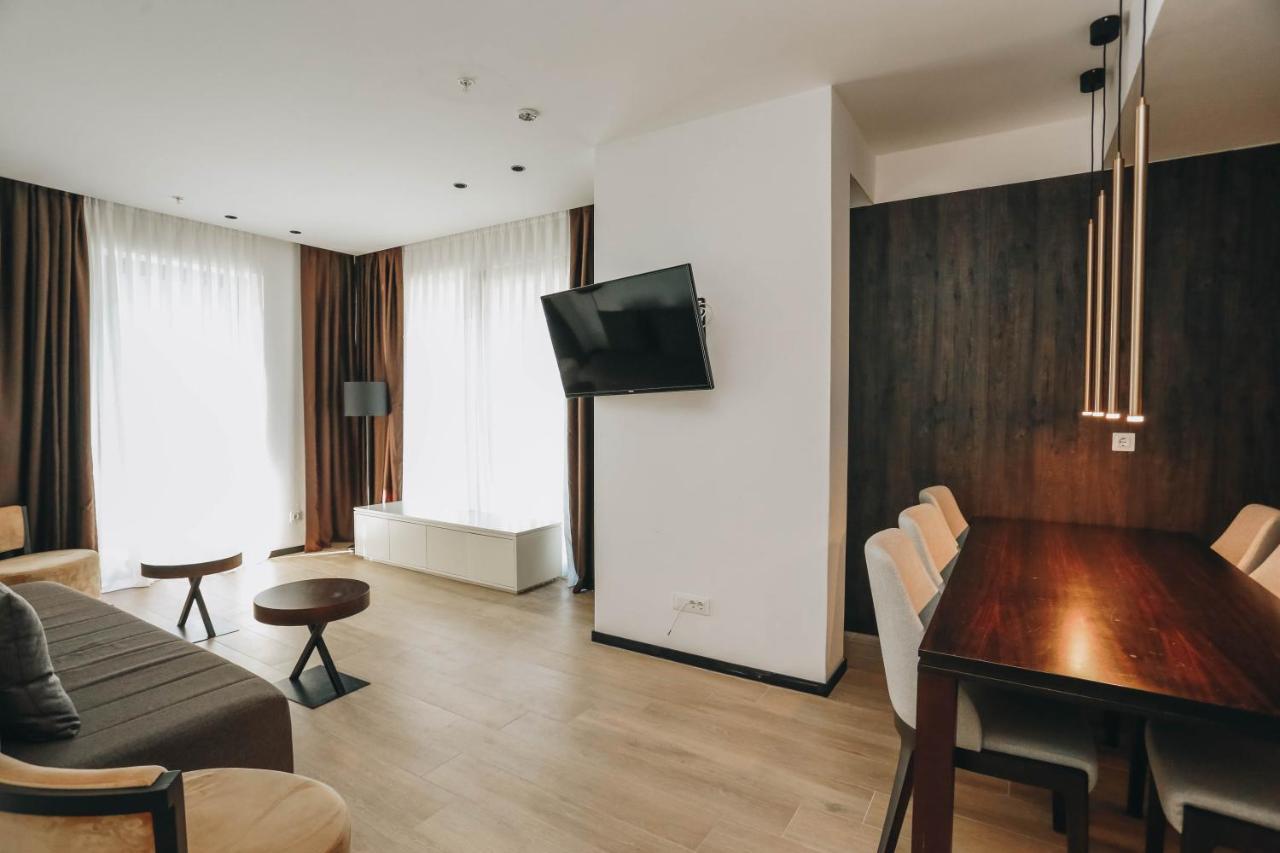 Beachfront Luxury Apartment Budva Eksteriør billede