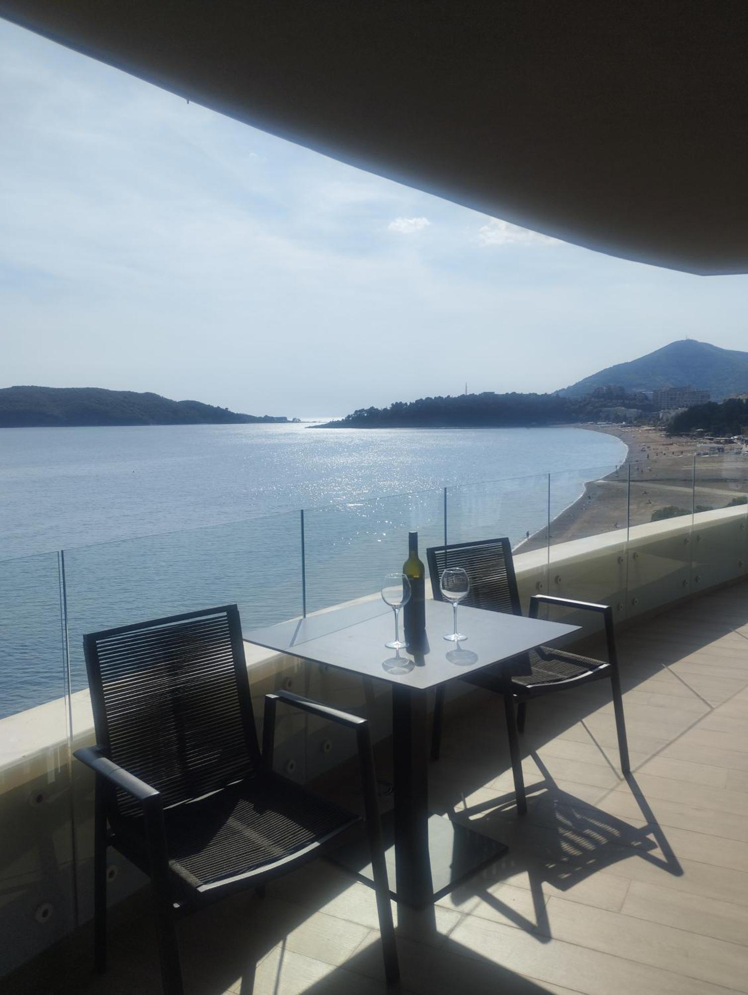 Beachfront Luxury Apartment Budva Værelse billede